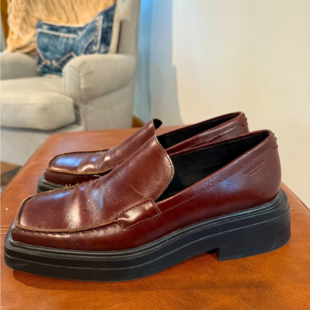 Vagabond Shoemakers “Eyra” Loafer. Leather. Size 39